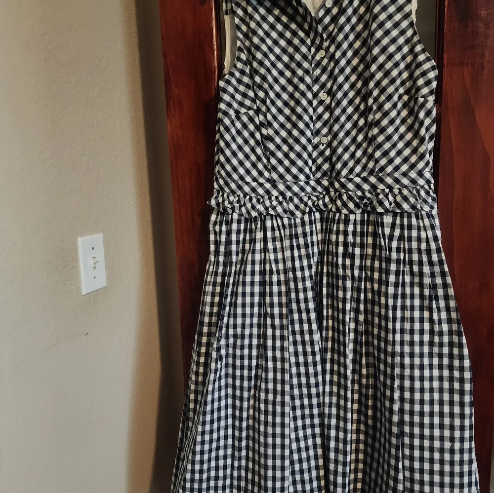 EUC J. Crew Gingham midi dress. Sz 12 with Pockets!! - Picture 4 of 5